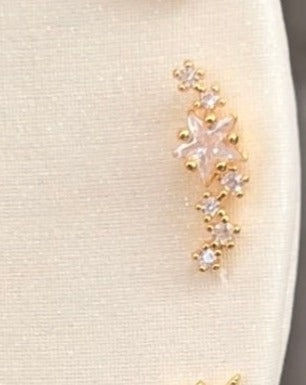 Gold ear climber star constellation.